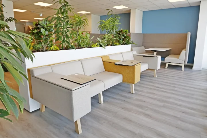 Bejo Zaden loungebank door Perla Kantoorinrichting