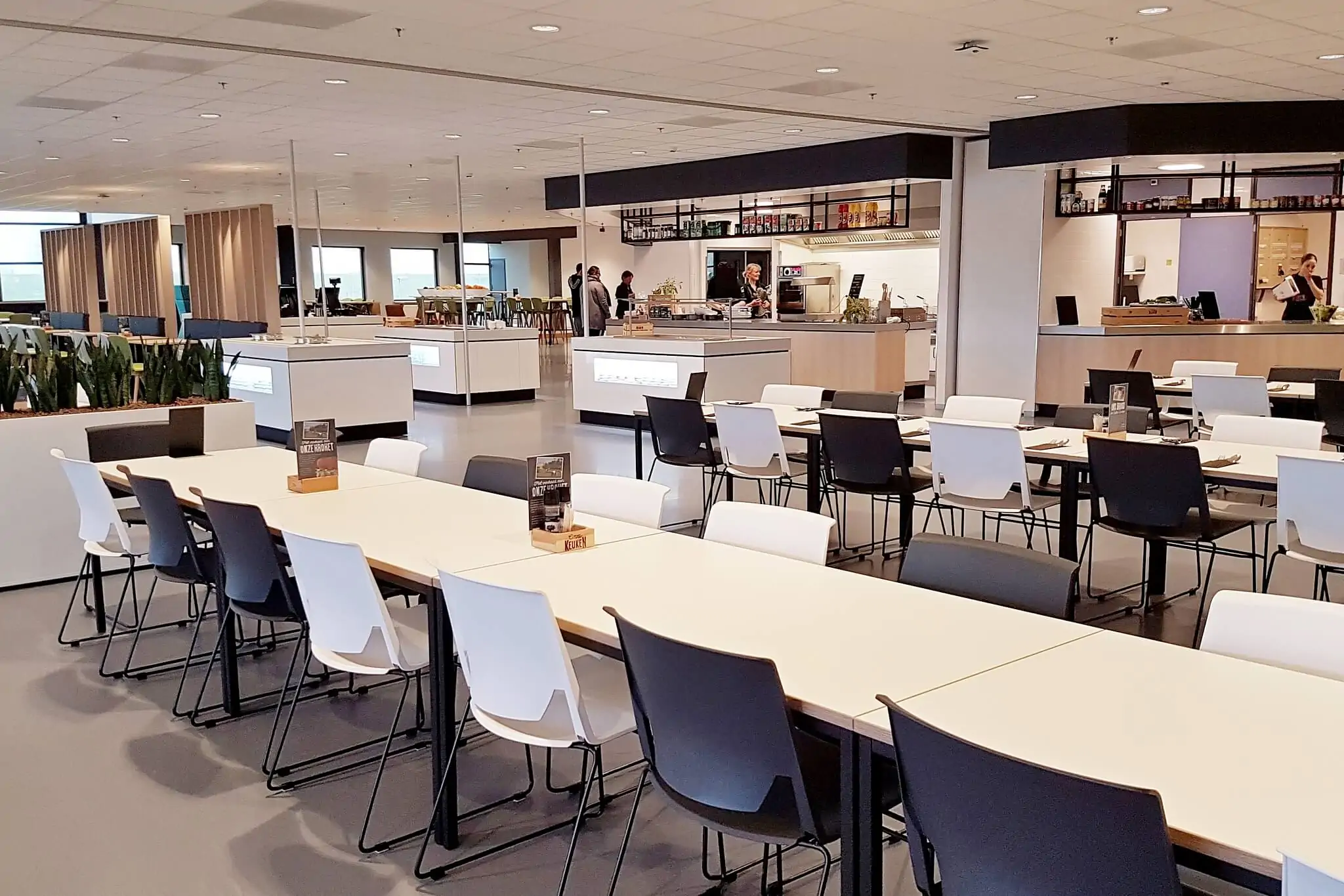 Kantine inrichting voor Enza zaden