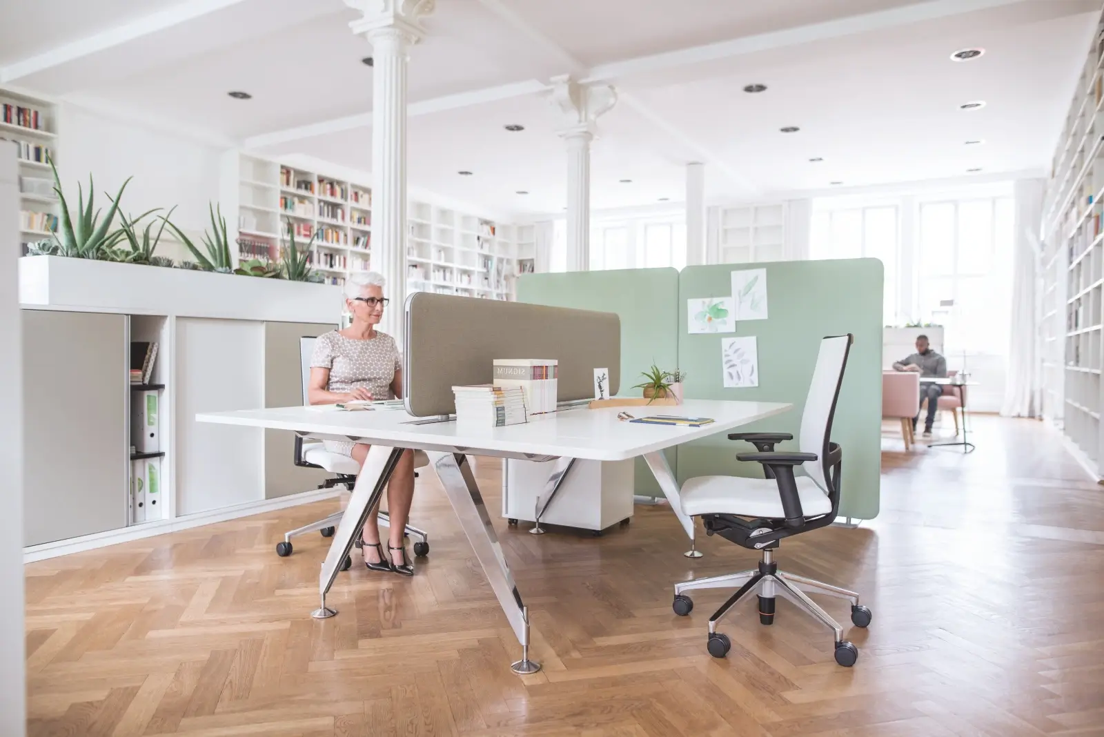 Ergonomisch werken op kantoor: dit moet je weten - Perla Kantoorinrichting