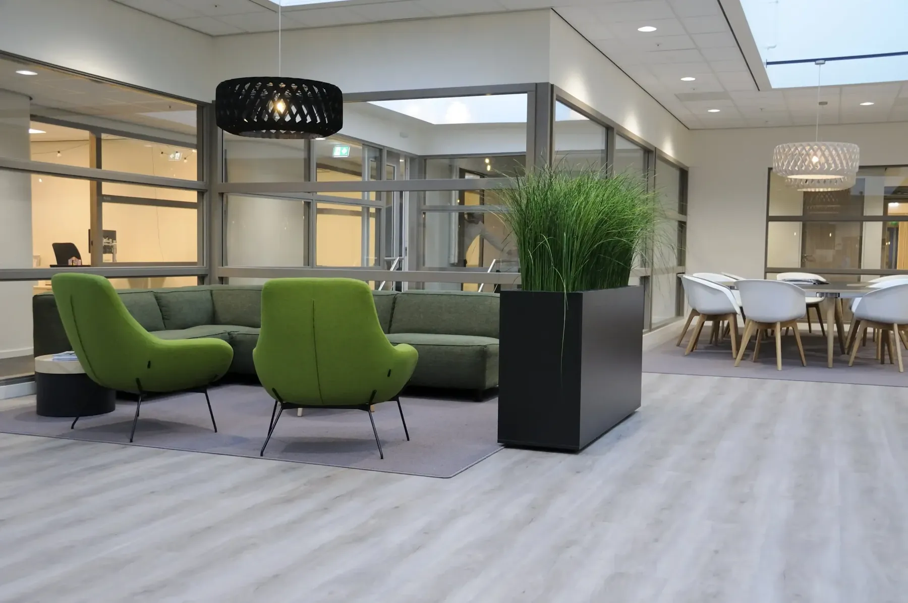 Kantoor ontwerp op maat: van idee tot realisatie