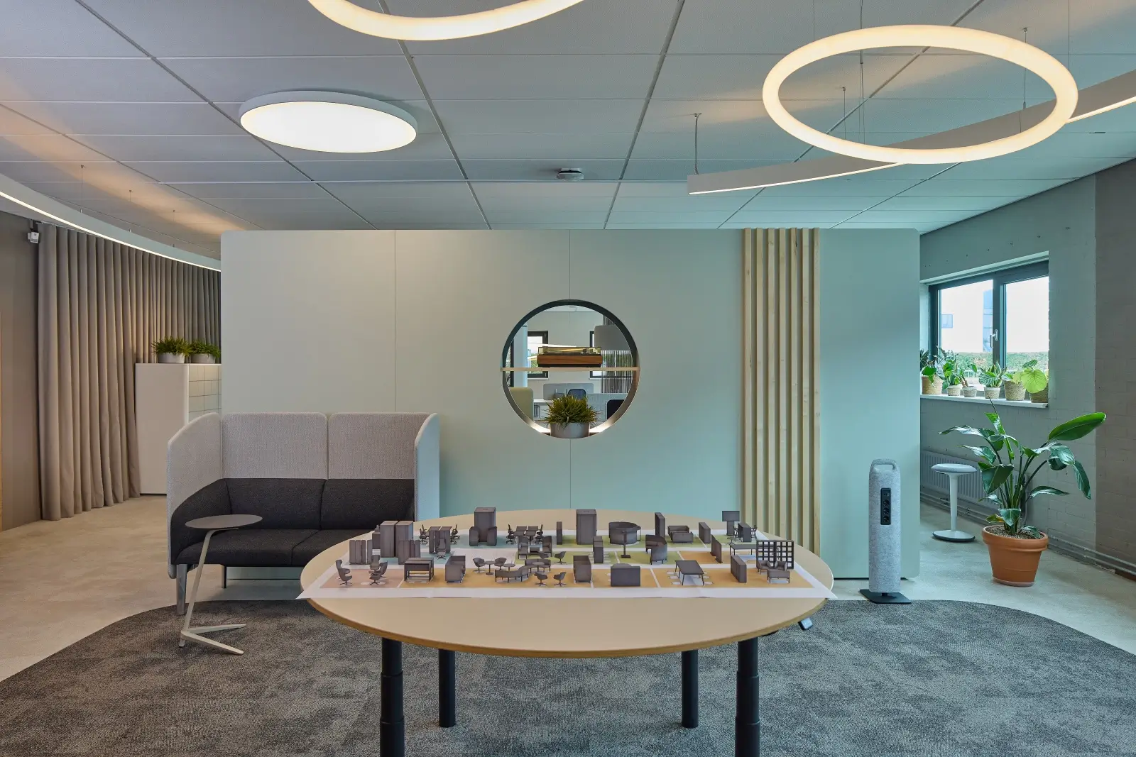Moderne kantoorinrichting: trends en inspiratie - Perla Kantoorinrichting