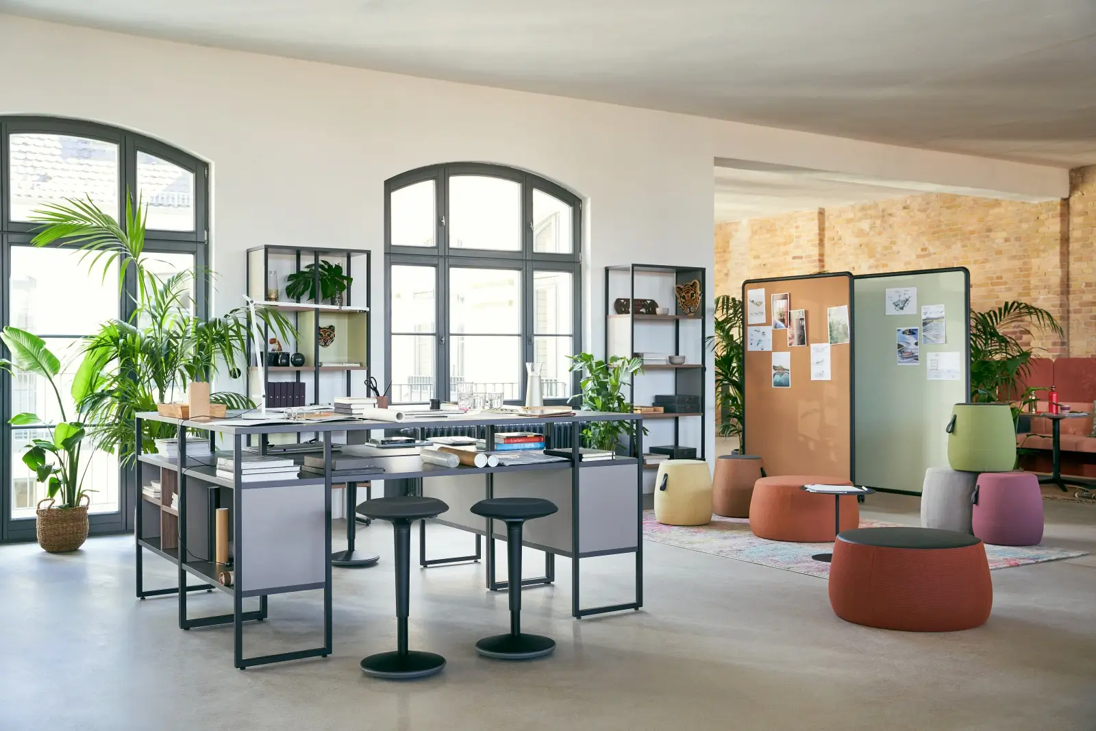 Hybride, agile of flexibel werken: wat is het verschil? - Perla Kantoorinrichting