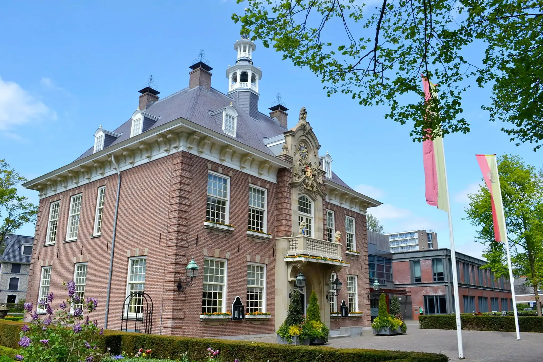 Gemeente Heemstede - kantoorinrichting door Perla