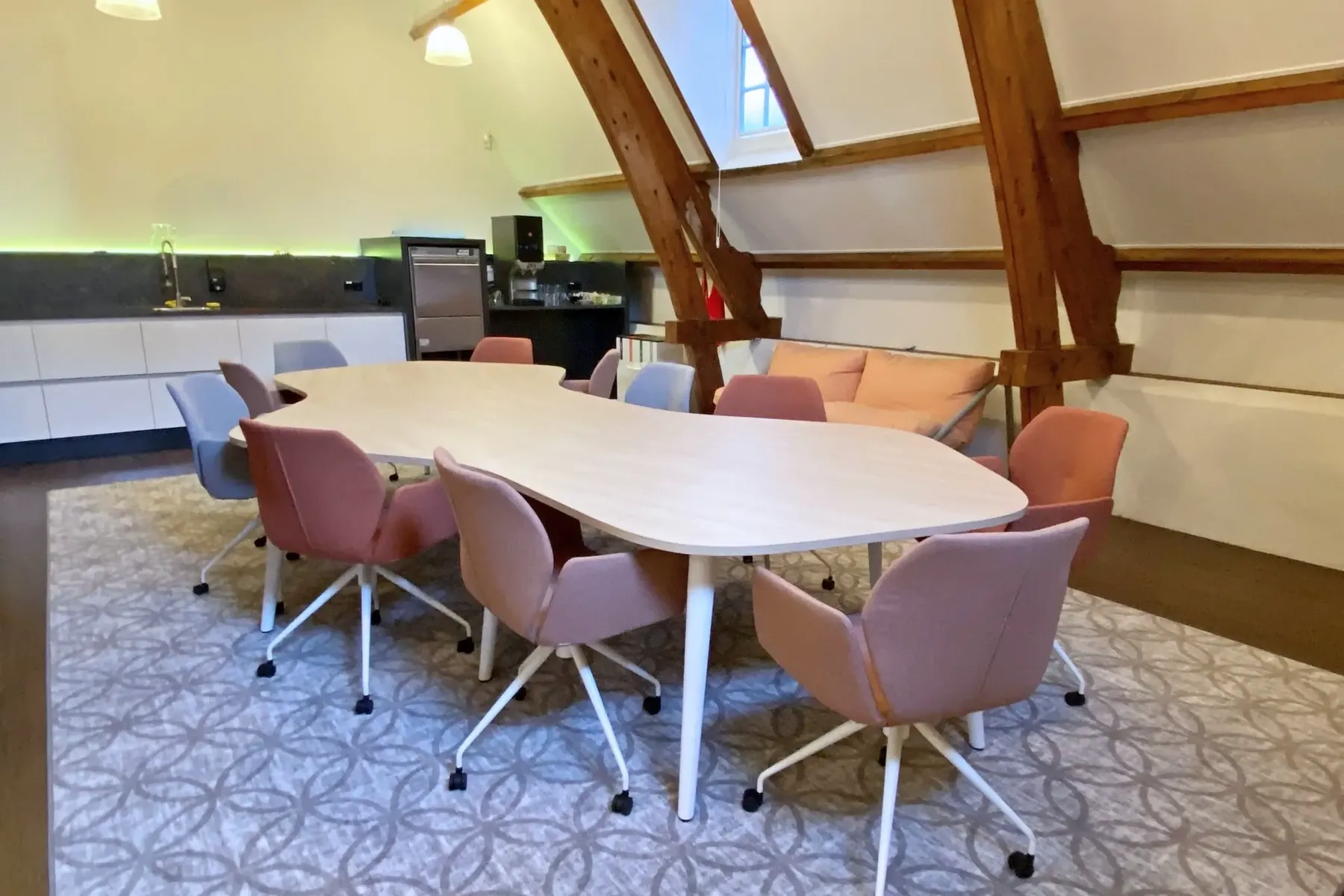 Gemeente Heemstede - kantoorinrichting door Perla