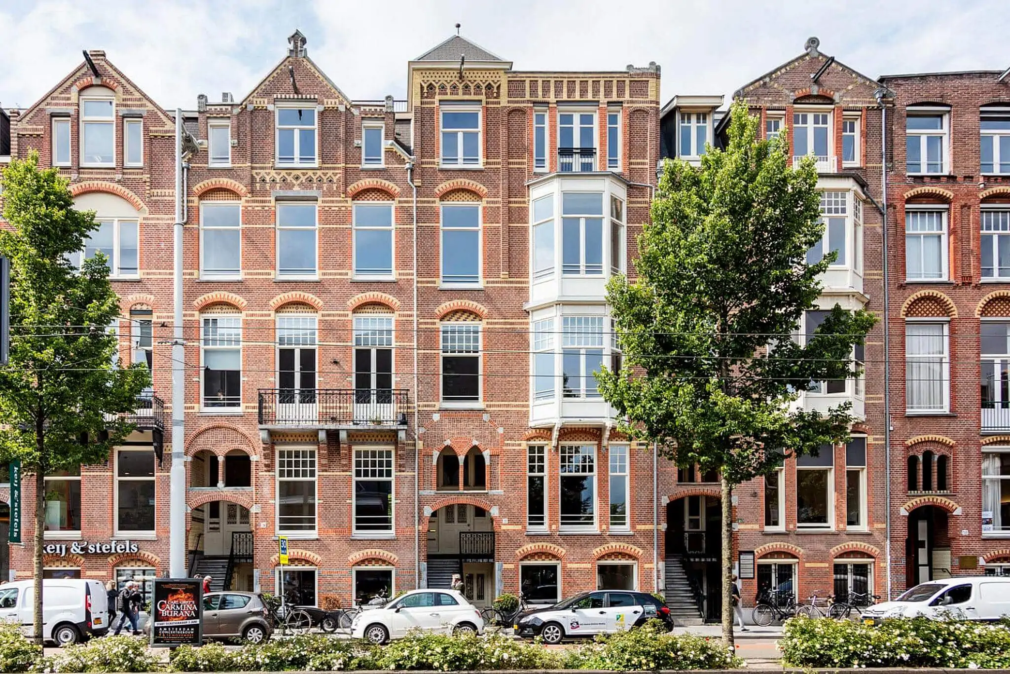 Lincoln International AG - kantoorinrichting door Perla