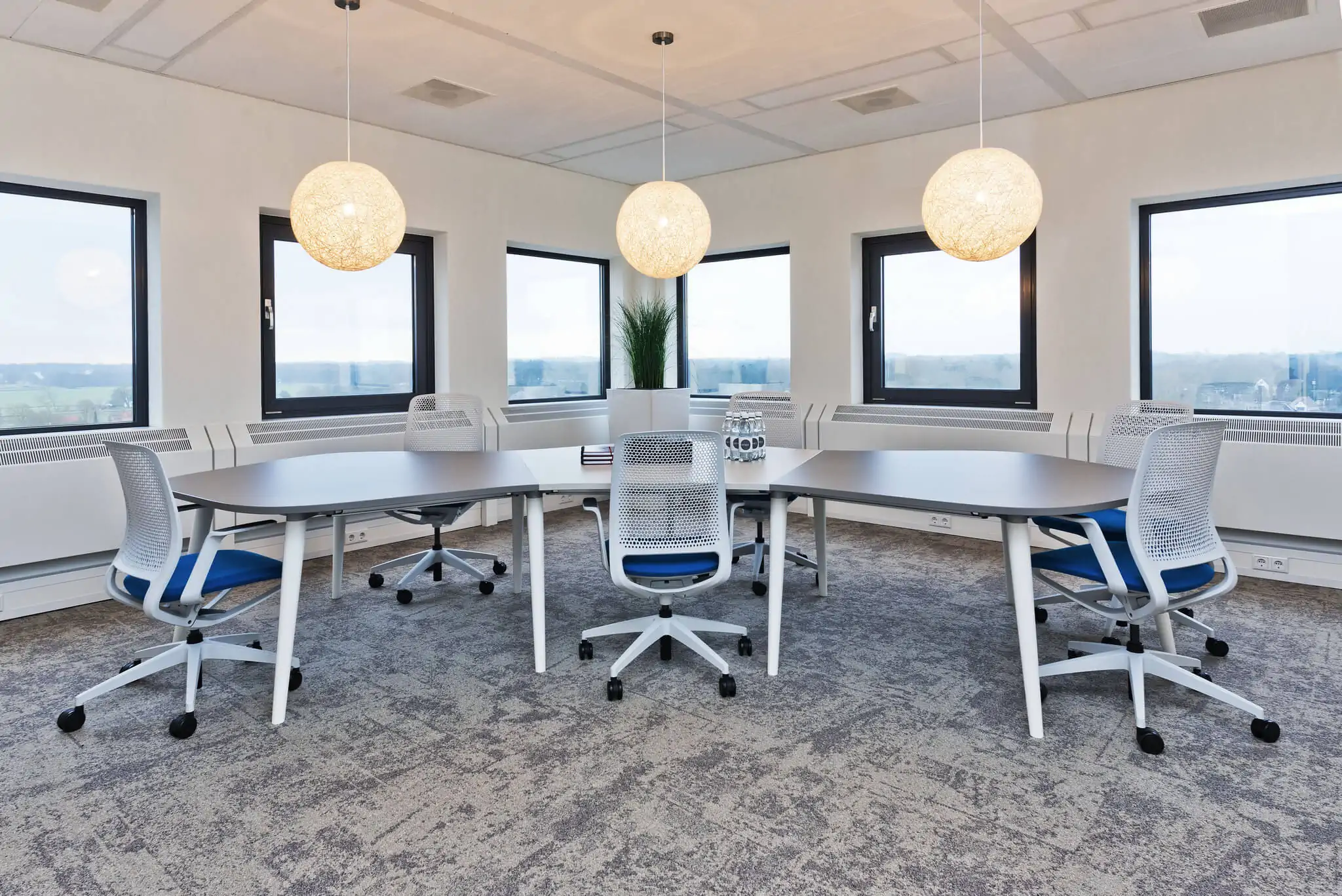 OfficeZ Kennemerhaghe - kantoorinrichting door Perla