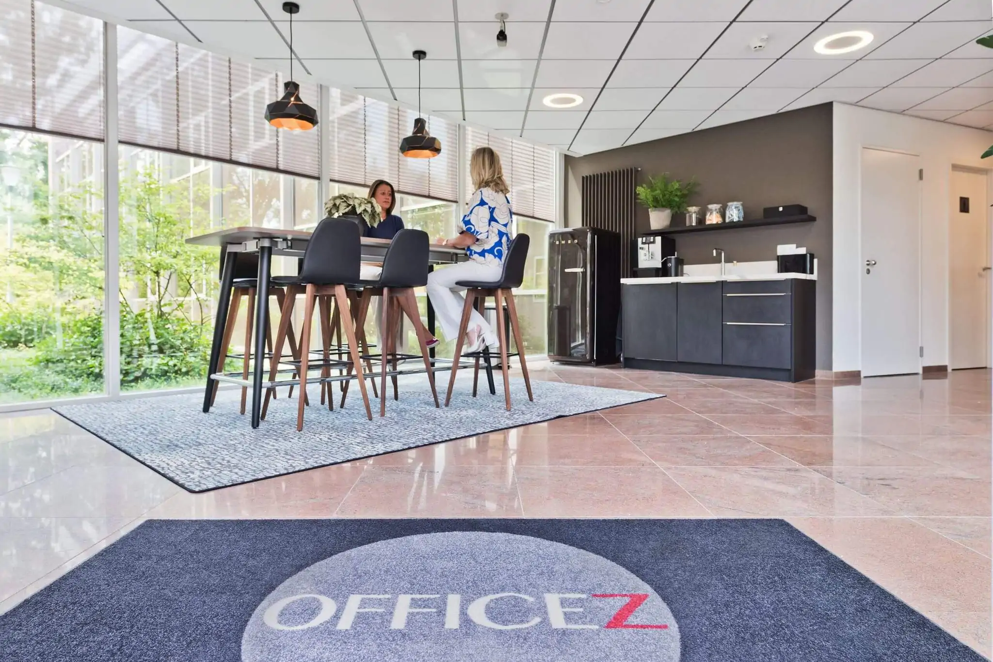 OfficeZ Startbaan - kantoorinrichting door Perla
