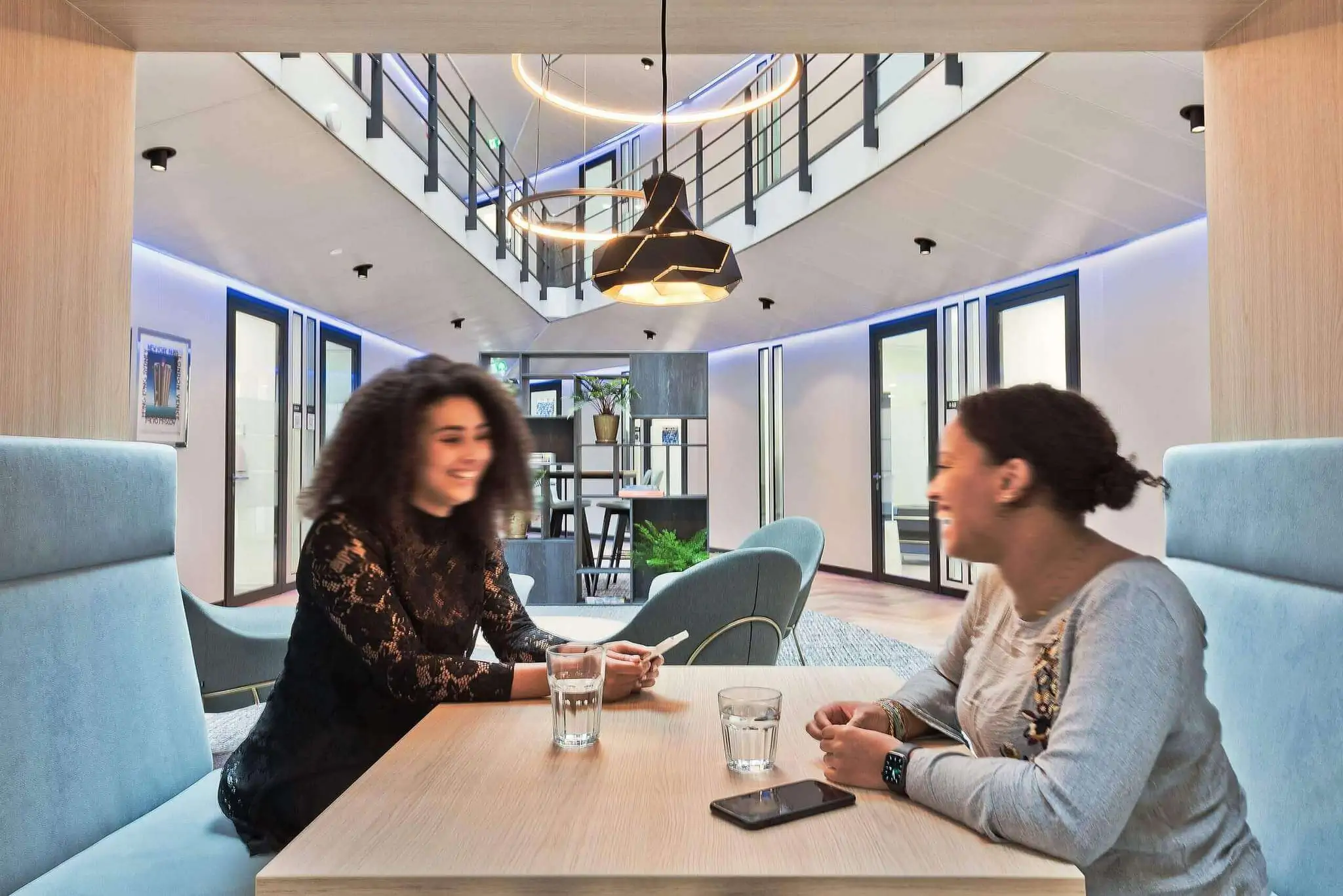 Entree en hal van Officez Bavinckhouse