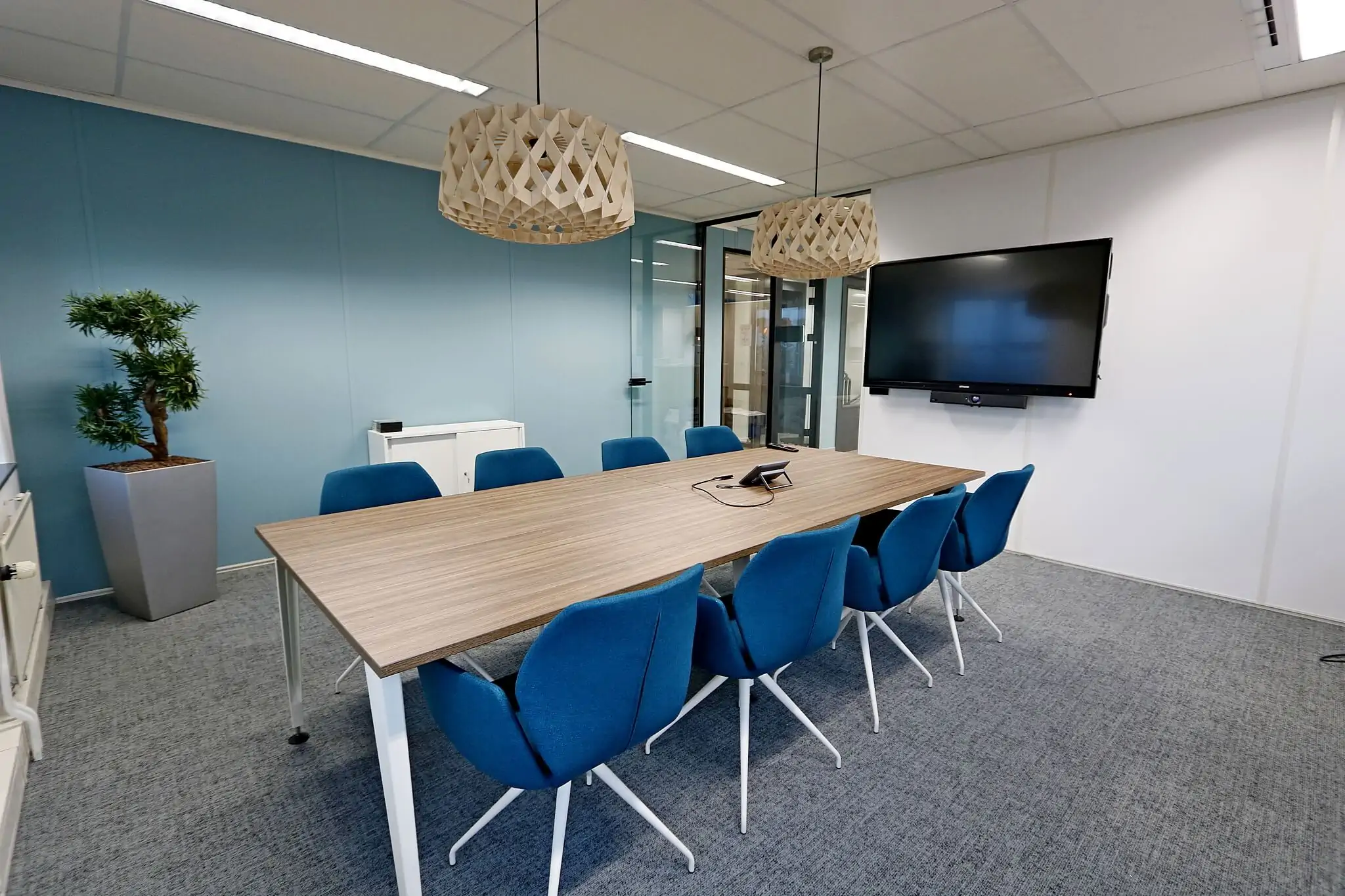 Tebulo Engineering B.V. - kantoorinrichting door Perla