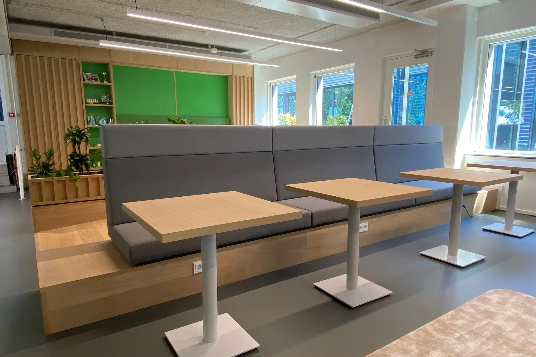 Teva Nederland B.V. - kantoorinrichting door Perla