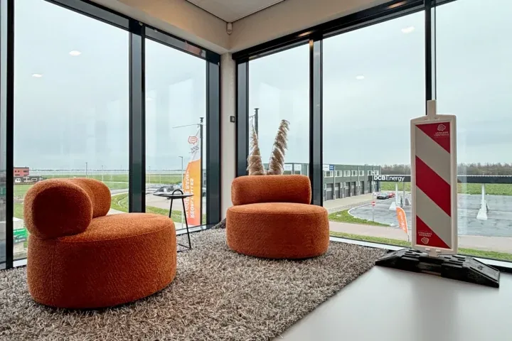 Verkeer Centrale Nederland - kantoorinrichting door Perla