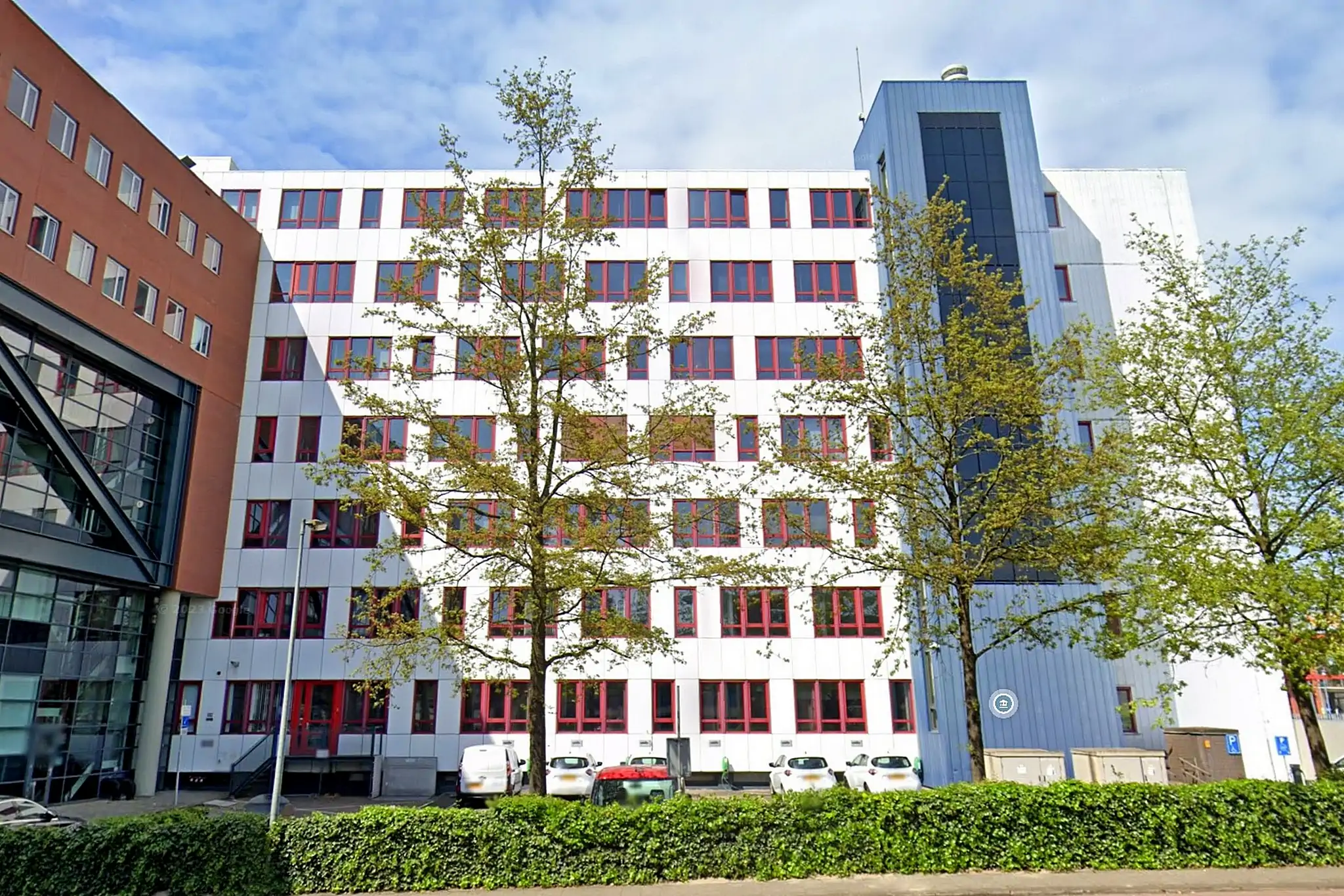 Zaffier - kantoorinrichting door Perla